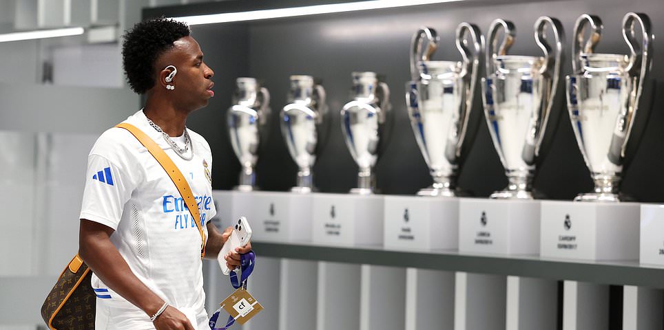 Real Madrid vs Benfica – Liga de Campeones EN VIVO: últimos resultados, noticias del equipo y actualizaciones mientras la tormenta racista de Vinicius Jr se cierne sobre la eliminatoria en el partido de vuelta