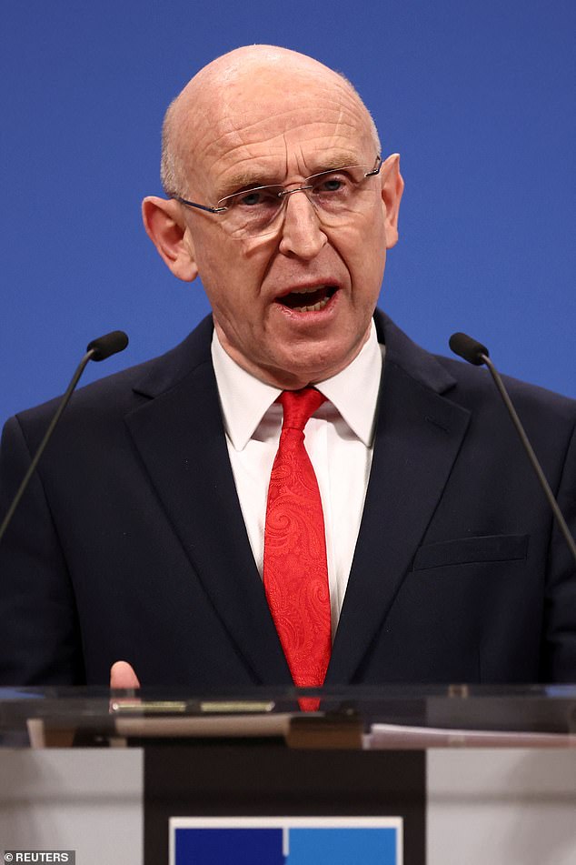 £ 2,5 mil millones: factura total del Ministerio de Defensa después del error de filtración afgana