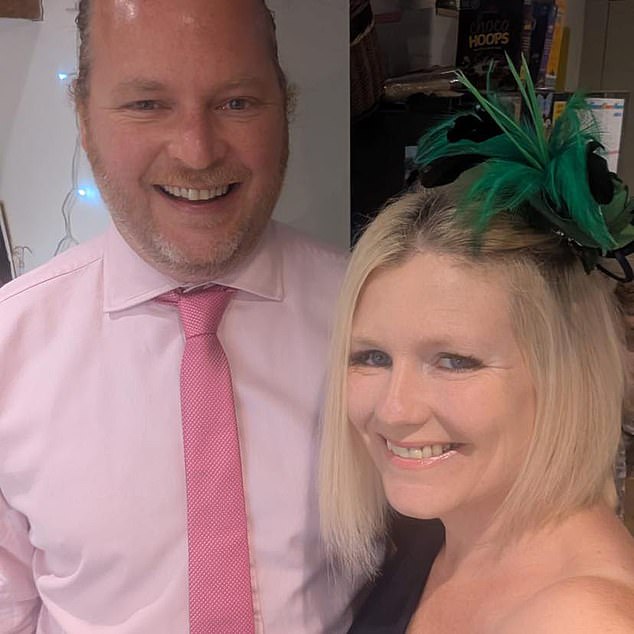 Un enorme deslizamiento de tierra destruyó la casa del propietario cuando iba al pub.