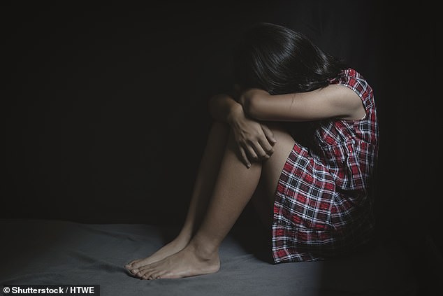 Lea los repugnantes mensajes de texto de un hombre de Sydney sobre una niña de cuatro años: se revelan las palabras clave que el hombre usó para abusar de ella