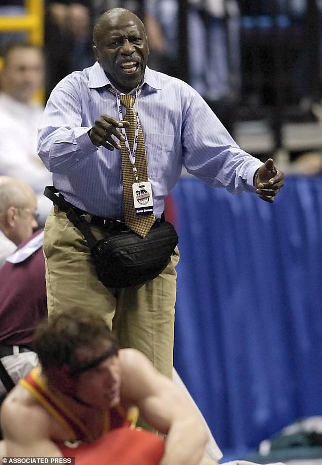 La leyenda de la lucha libre estadounidense murió a la edad de 83 años mientras se rendían homenajes al ícono olímpico