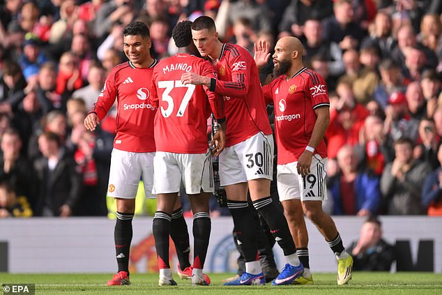 Gary Neville nombra equipo ‘vulnerable’ que se perderá la Liga de Campeones en una lucha gigantesca por los cinco primeros de la Premier League