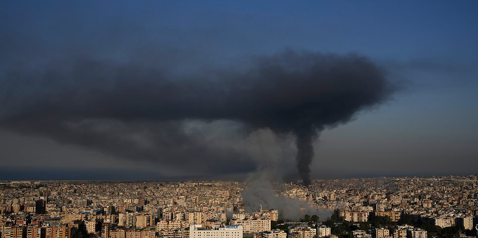 Estados Unidos-Irán en vivo: Israel lanza los últimos ataques al amanecer en Teherán y Beirut, Trump advierte sobre “golpes más duros” “más por venir”
