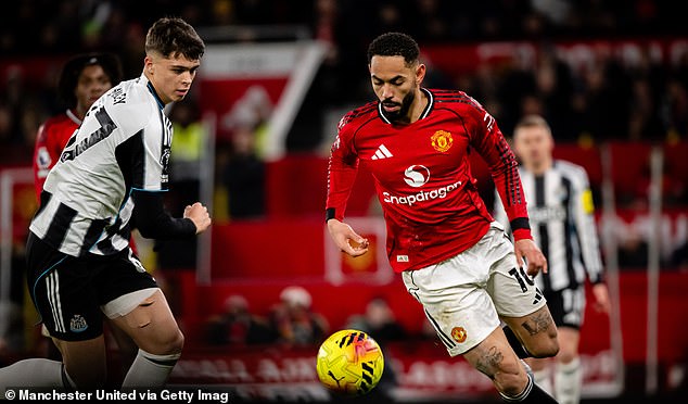 Newcastle vivirá o morirá en el reclutamiento y ahora están sangrando: así es como Man United los dejó en el polvo después de la transferencia, desde los errores dañinos del verano pasado hasta el giro cruel que los detuvo.