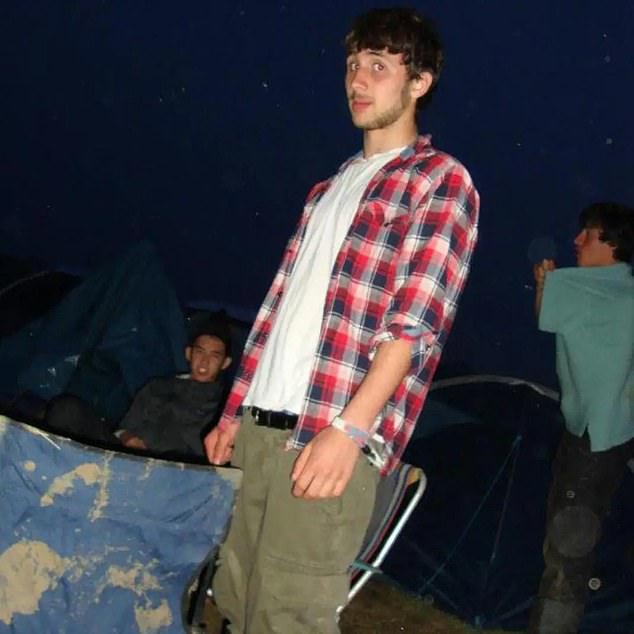 Cómo superar la extraña “fiebre del heno de invierno” que actualmente paraliza a Gran Bretaña: Mi alergia es tan debilitante que arruinó mi vida social y he tenido que tomarme un descanso del trabajo… Ahora, finalmente, gracias a este nuevo e increíble tratamiento.