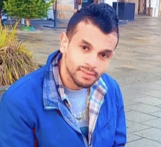 Imagen: Hombre de 30 años sospechoso de apuñalar fuera de una escuela primaria en Alum Rock, 32 años, interrogado por “asesinato”