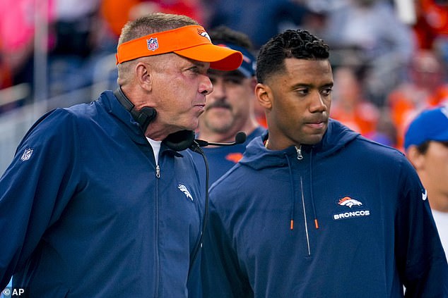 Russell Wilson habla sobre su enemistad con Sean Payton años después de que el entrenador de los Broncos lo enviara a la banca y lo despidiera de su trabajo en Denver.