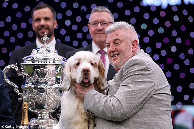 Un hombre que ganó el premio ‘Best in Show’ de Crofts con su Clumber Spaniel Bruin ha sido acusado de crueldad animal después de poner al perro en condiciones ‘desagradables’.
