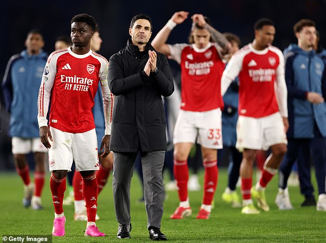Mikel Arteta revela las noticias de Fabian Hurzeler, Eddie Howe responde a Roy Keane y Alan Shearer y Michael Carrick brinda una actualización sobre Mason Mount: conferencias de prensa de PL EN VIVO