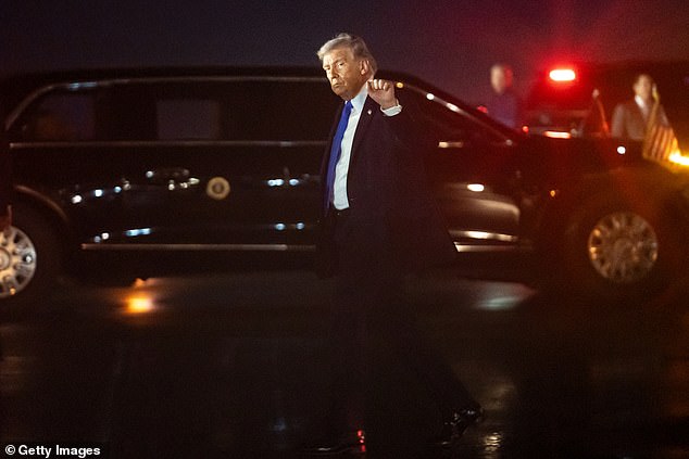 Trump asegura una enorme ganancia inesperada para los contribuyentes estadounidenses como parte del acuerdo para “salvar” TikTok