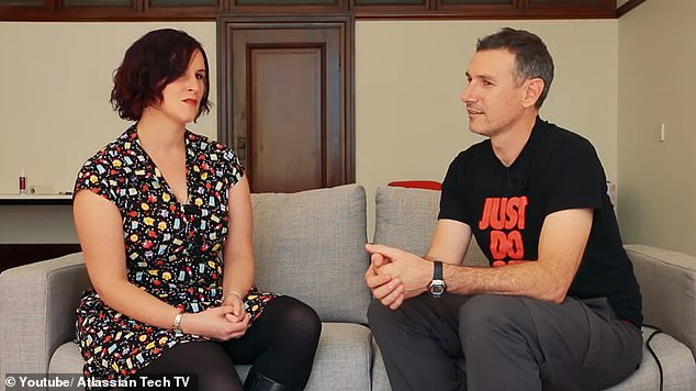 Empleado despedido por hacer comentarios explosivos sobre su jefe multimillonario australiano – desata una batalla legal masiva: ‘Idiota rico’