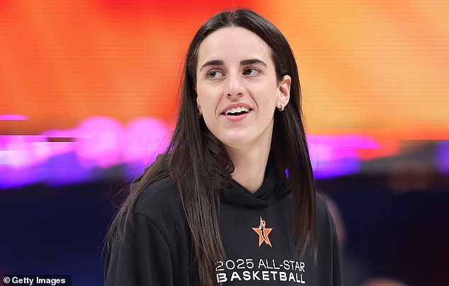 Las estrellas de la WNBA finalmente llegan a un acuerdo con los ejecutivos de la liga para evitar un cierre patronal después de meses de conversaciones cruciales… y las jugadoras están listas para un ENORME aumento salarial