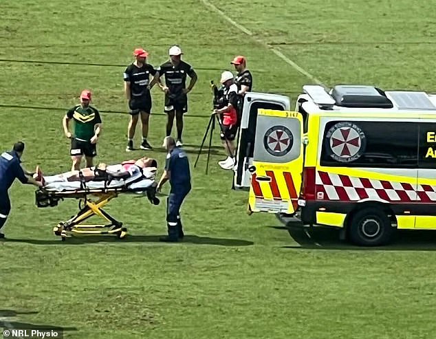 Una joven estrella de la NRL es trasladada al hospital en ambulancia después de un aterrador incidente de entrenamiento