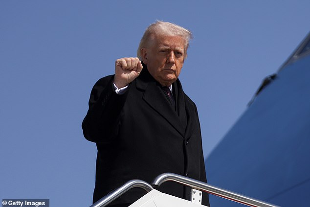 Trump detiene nuevos ataques contra el centro de gas de Irán con un “látigo” israelí, pero amenaza con represalias masivas si Qatar vuelve a ser atacado