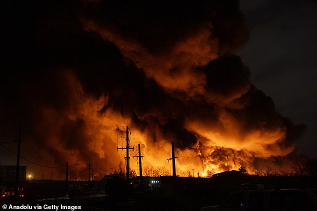 ED Conway: Si esta guerra no termina pronto, el mundo se verá hundido en un desastre económico a una escala que nunca antes habíamos visto. Esto es lo que Gran Bretaña y su pueblo deben hacer ahora para proteger nuestros hogares y nuestras vidas.
