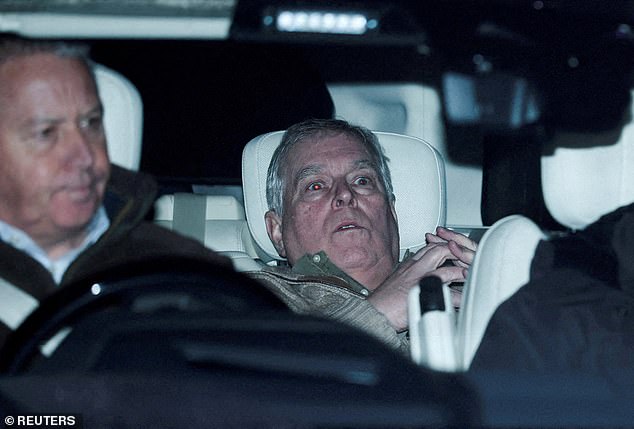 107328853-15839369-Andrew_Mountbatten_Windsor_pictured_leaving_Aylsham_Police_Stati-a-31_1779425327177.jpg