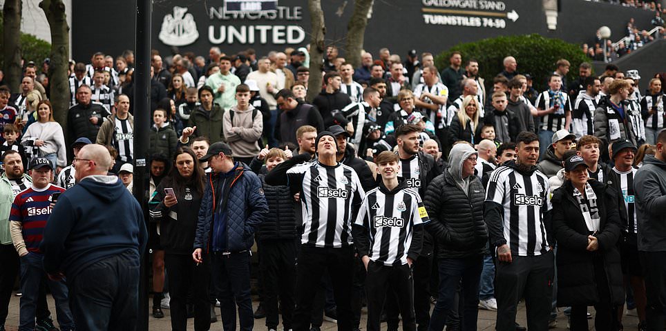 Newcastle vs Sunderland – Premier League EN VIVO: últimos resultados, noticias del equipo y actualizaciones mientras el equipo de Eddie Howe intenta recuperarse del derbi que tambalea al Barcelona