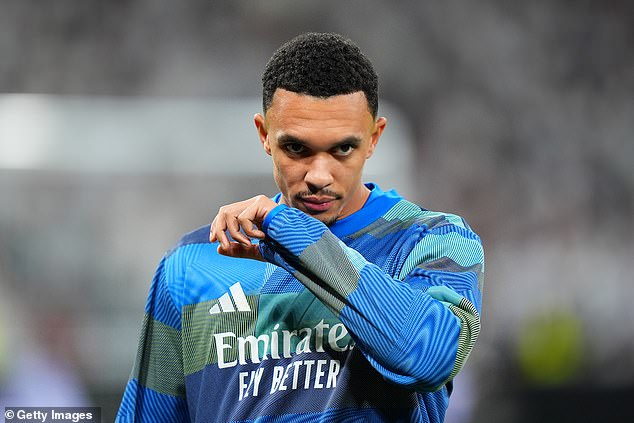 Trent Alexander-Arnold es baja del Real Madrid para el derbi por TARDE: el defensa es castigado por indisciplina tras un desaire ante Inglaterra