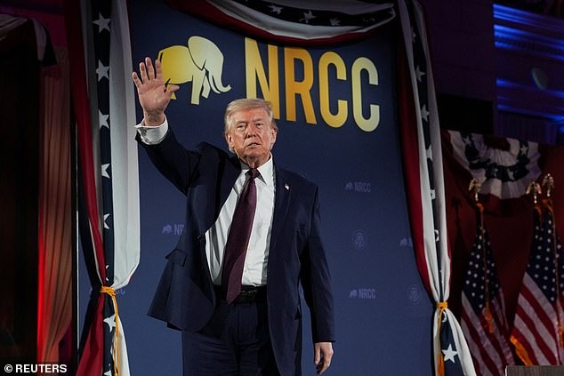 Trump dijo que “hemos eliminado el cáncer” del programa nuclear de Irán y prometió poner fin a la guerra en unas semanas.