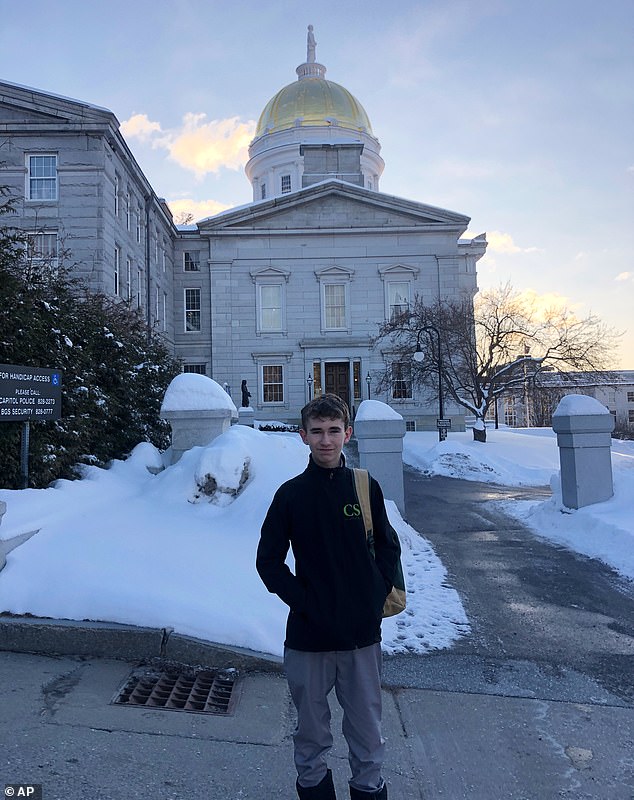 Conozca al chico de catorce años que se postula para gobernador de Vermont… Tiene un lugar en la boleta electoral