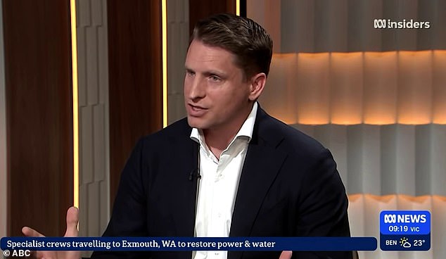 El parlamentario de la coalición arremete mientras Donald Trump emite una terrible advertencia sobre la economía de Australia en medio de la escalada de la crisis energética