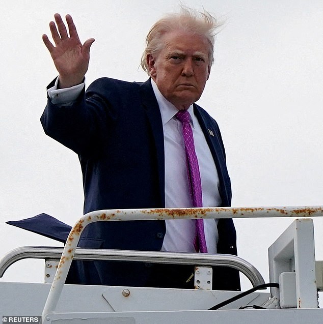 Trump les dice a sus aliados que “se vayan” ante la conmocionada señal de retirada de Irán mientras los mercados explotan.