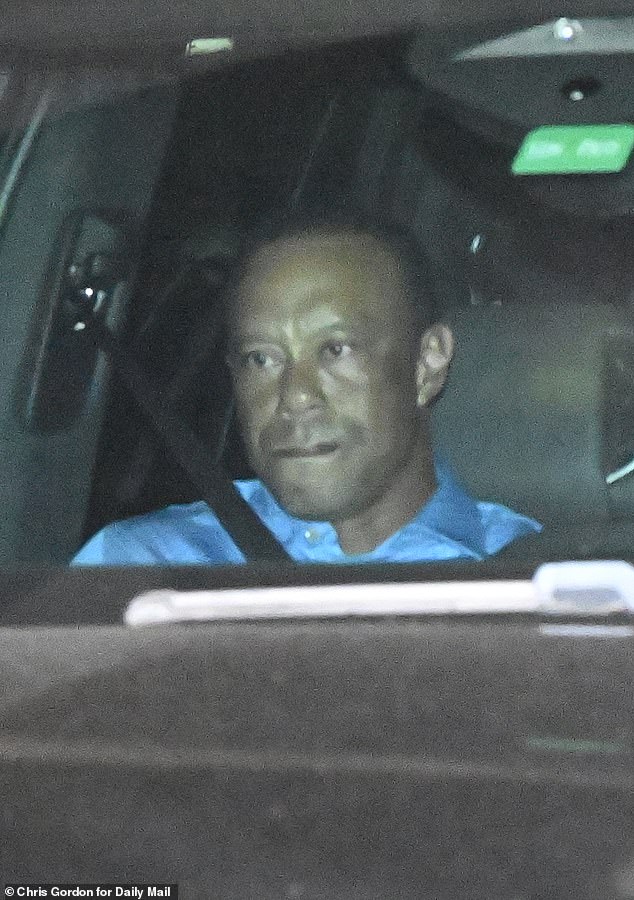 La policía dice que Tiger Woods tenía pastillas en el bolsillo cuando fue arrestado… La leyenda del golf revela qué provocó el accidente en el que volcó su SUV a gran velocidad