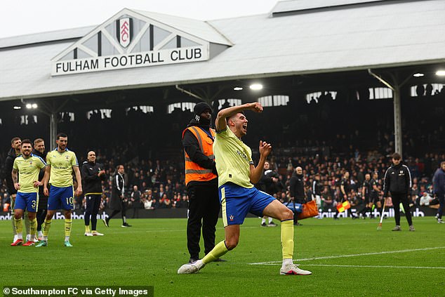 Los héroes de la Copa FA de Southampton hablan del ‘Espíritu del 76’, las dunas de arena, el disfraz de ‘pastor’ de Brett Ormerod y el terror de Thierry Henry