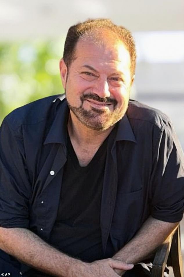 ICE arresta al jefe de la mezquita más grande de Wisconsin con vínculos con grupos vinculados a Hamas y la agitadora del ‘escuadrón’ pro palestino Rashida Tlaib