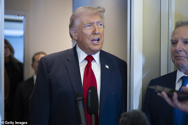 Los expertos revelan una verdad catastrófica detrás de la última amenaza de Trump contra Irán: ‘Crímenes de guerra, Día Cero y millones de muertos’