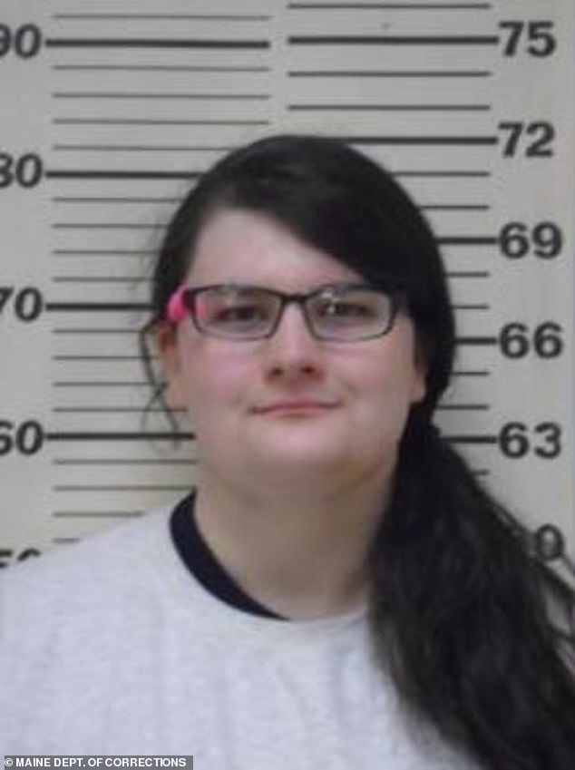 Maine se despierta ante un desastre ineludible después de que el gobernador demócrata permite que el doble asesino transgénero biológico sea trasladado a una prisión de mujeres