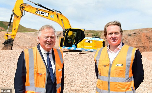 Rachel Reeves, la heredera británica de JCB, ha amenazado con trasladar la empresa multimillonaria a Estados Unidos en protesta por un ataque al impuesto a la herencia.