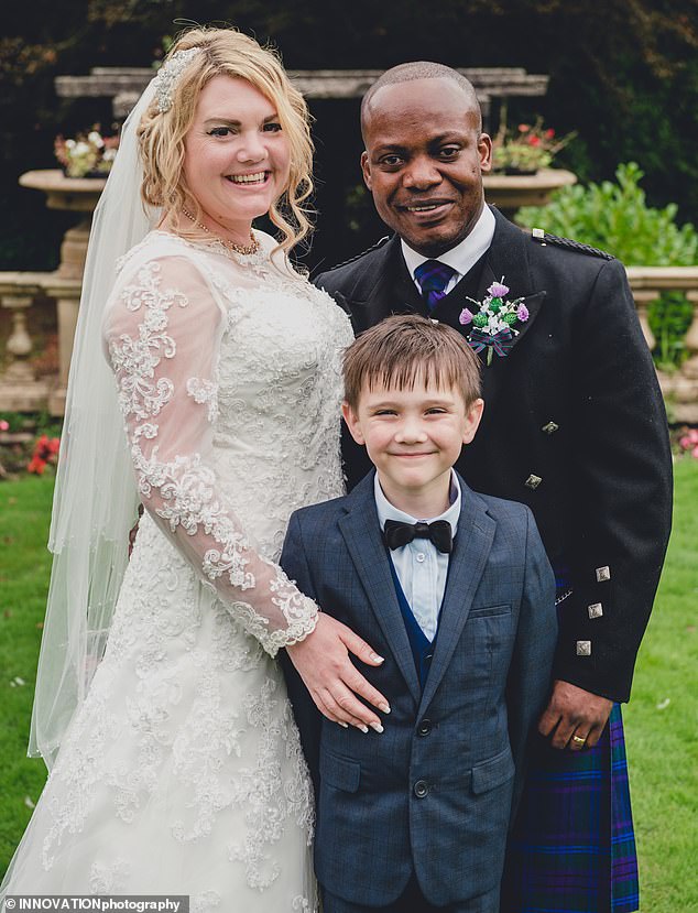 Un profeta cristiano, su esposa británica embarazada y su misteriosa muerte en la bañera de un hotel de Ghana