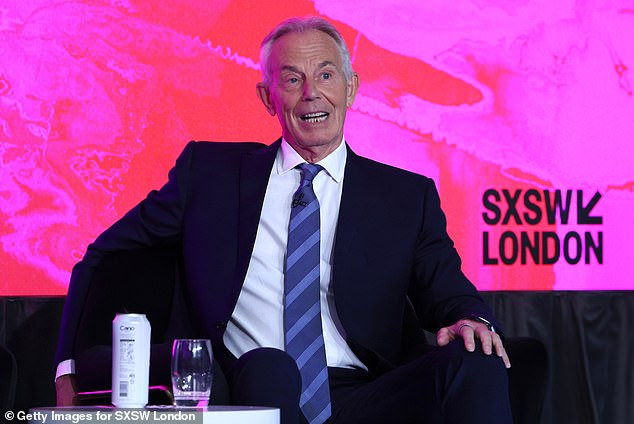 Abolir el triple bloqueo de las pensiones inasequibles: el ex primer ministro Sir Tony Blair