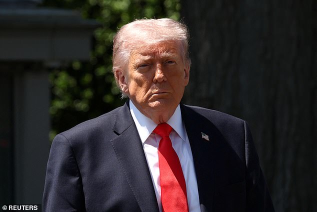 Trump expresó su enojo por la última oferta de paz de Irán después de que Teherán enviara secretamente una propuesta secreta a través de Pakistán.