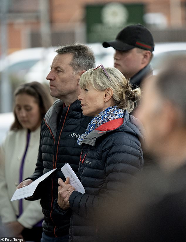 Los padres y hermanos gemelos de Madeleine McCann se reúnen para conmemorar el 19º aniversario de su desaparición
