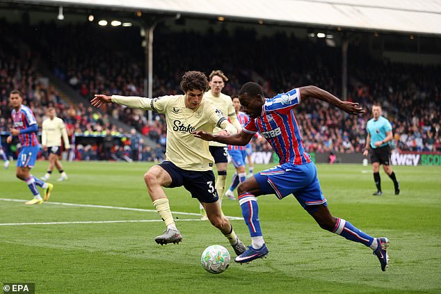 Crystal Palace tiene una estrella que podría seguir los pasos de Michael Olise y Eberechi Eze, mientras que David Moyes tiene la oportunidad de reír por última vez para el Everton después del empate 2-2.