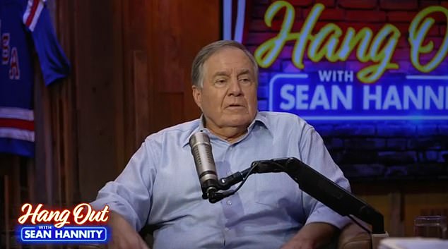 Bill Belichick se está abriendo al “lado más oscuro” de Aaron Hernández, años después de que la estrella de los Patriots fuera condenada por asesinato.