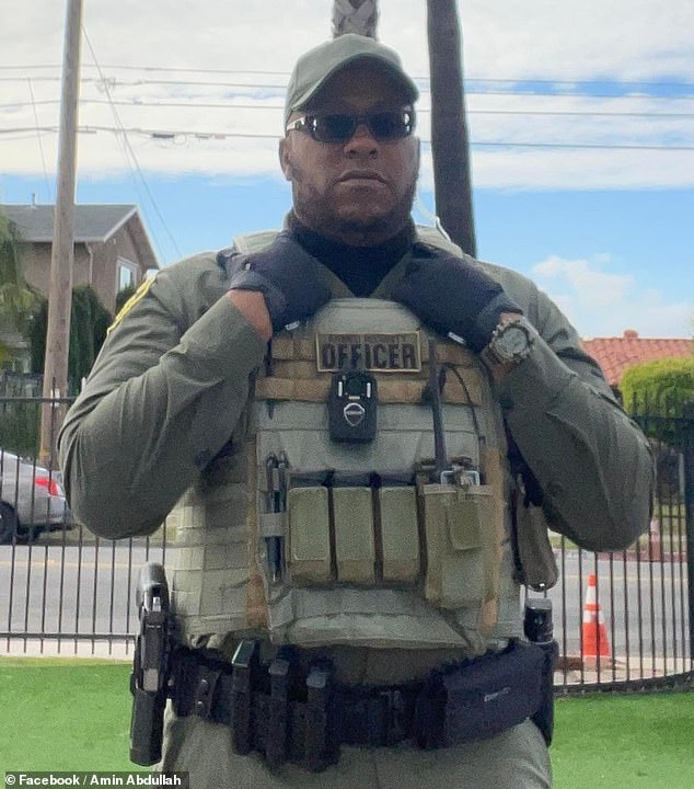 El héroe guardia de seguridad que murió tratando de salvar a otros en el tiroteo en una mezquita de San Diego es identificado como padre de ocho hijos