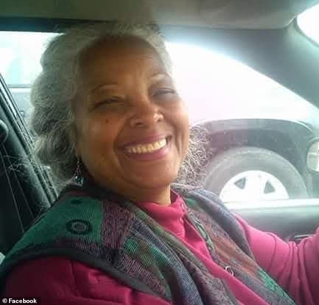 La hija de una abuela furiosa, de 75 años, que murió de un paro cardíaco mientras atacaba al personal de Tim Hortons, ha hecho acusaciones asombrosas sobre lo que “realmente” sucedió
