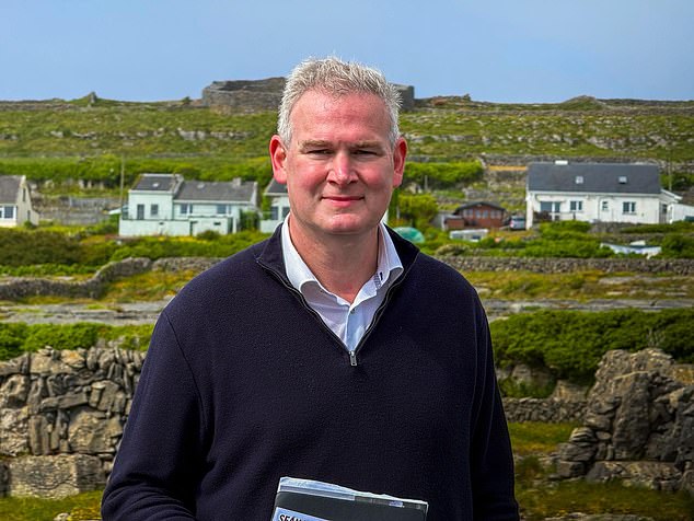 REVELADO: El escandaloso complot ‘irreal’ del senador de Fine Gael y favorito en las elecciones parciales, Sean Kaine, en un intento secreto para evitar que su rival consiga el puesto más alto en una agencia gubernamental…