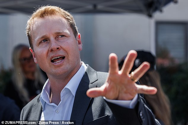 Spencer Pratt arremete contra ‘decir’ ser republicano o demócrata… pese a haber revelado ya dónde residen sus lealtades