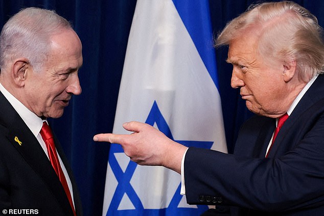 Los halcones de la guerra de Netanyahu circulan mientras Trump se apresura a revelar hoy el acuerdo de paz con Irán