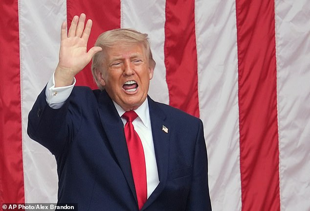 108882413-15849813-Trump_s_preferred_candidate_Ken_Paxton_defeated_Senator_John_Cor-a-5_1779845477641.jpg