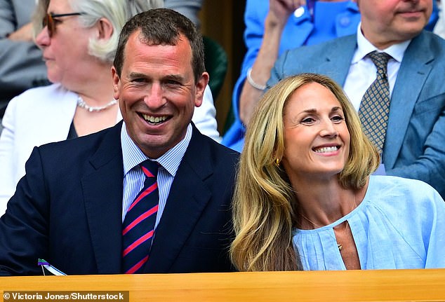 El hijo de la princesa Ana, Peter Phillips, se preparó para su boda con una enfermera del NHS, utilizando los mismos planificadores de su primer matrimonio y también supervisando la ceremonia de David y Victoria Beckham.