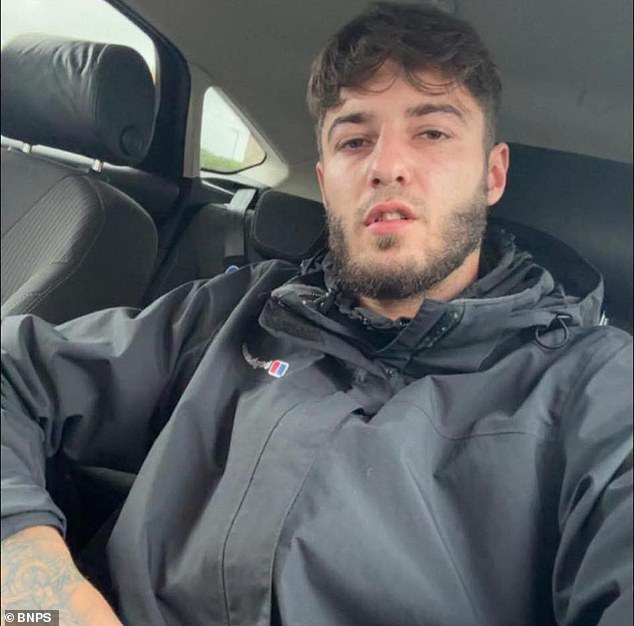Un conductor borracho de Audi que se filma en Snapchat mata a un padre de tres hijos en un accidente a 100 mph, la DVLA no lo prohíbe en las carreteras, según una investigación