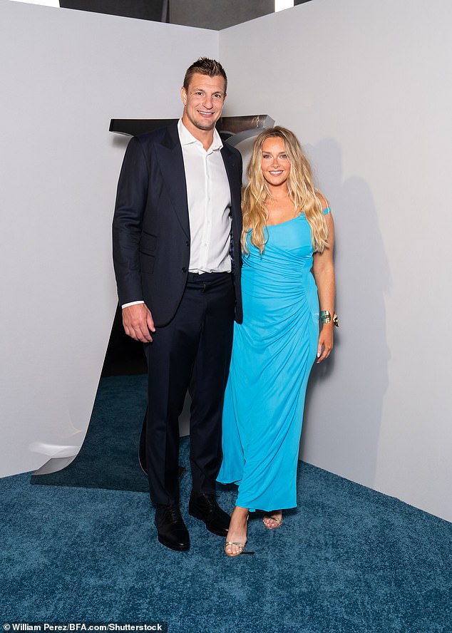 NFL WAG revela que se hizo amiga de la hija de Tom Brady, Viv, de 13 años, porque su novio es demasiado ruidoso con el legendario mariscal de campo.