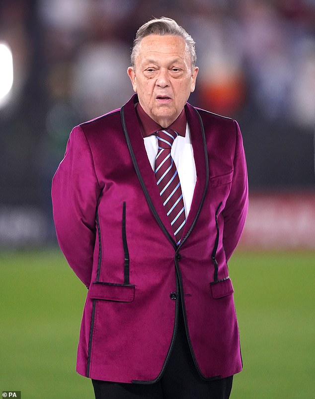 El copropietario del West Ham, David Sullivan, acusado de explotar y aprovecharse de adolescentes con fines sexuales en el documental Panorama de la BBC