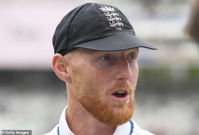 Ben Stokes está considerando retirarse después de que el capitán de Inglaterra y su compañero de equipo, Gus Atkinson, tuvieran un altercado en un club nocturno con la estrella del rugby sarraceno de 125 kg, horas después de beber un doble de ron con coca cola de £ 25 con Maro Itoje.