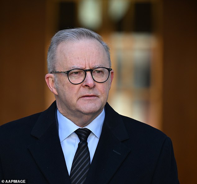 El ‘impuesto a la muerte’ de Anthony Albanese está muerto: el gobierno da marcha atrás en grandes cambios impositivos después de una gran reacción